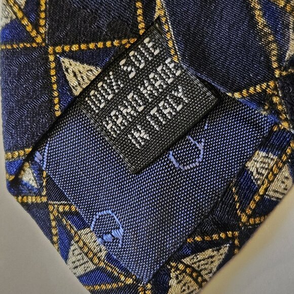 Valentino 100% Silk Handmade Tie - Picture 7 of 13